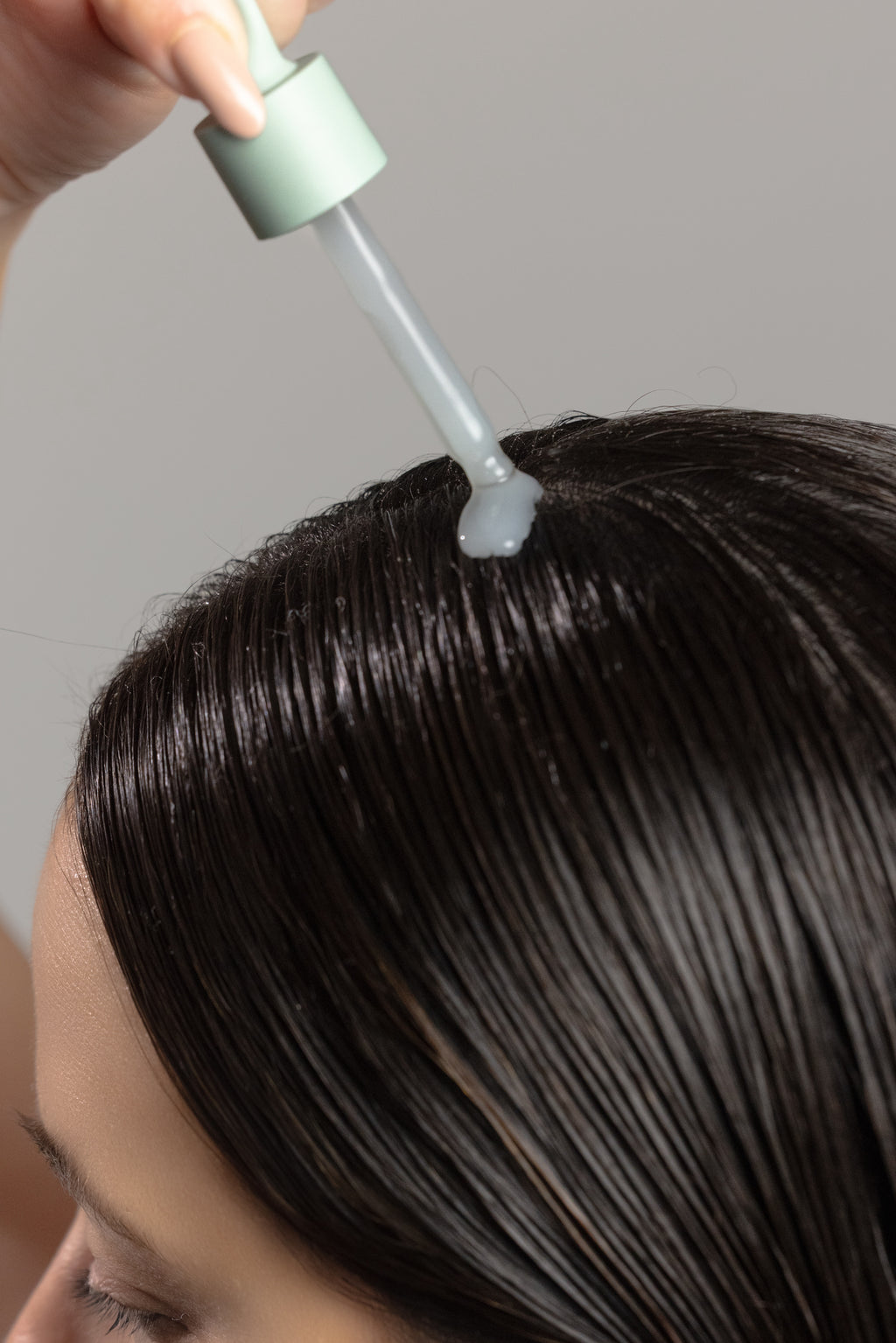 Scalp & Root Nourishing Serum