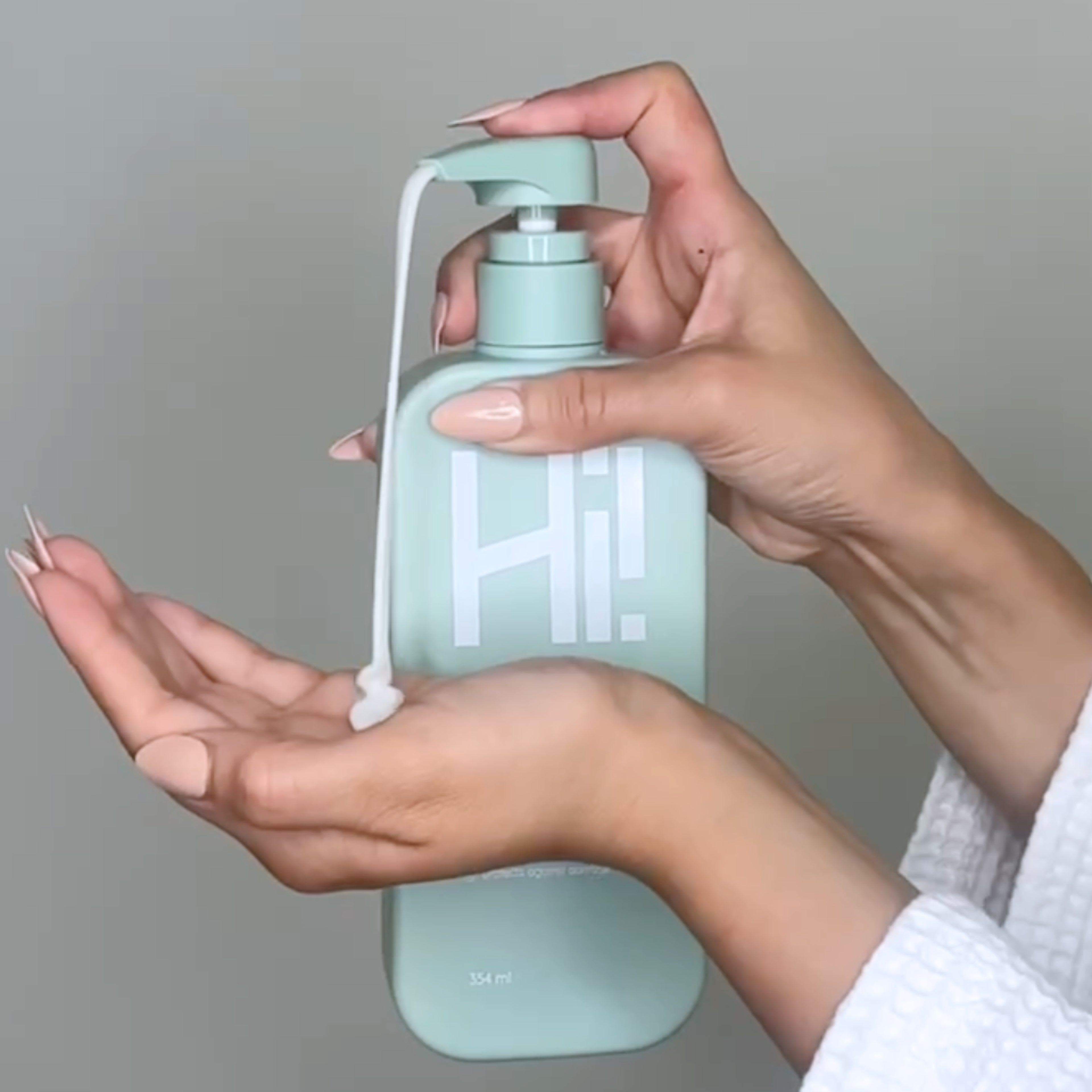 מרכך להזנה ובריאות השיער