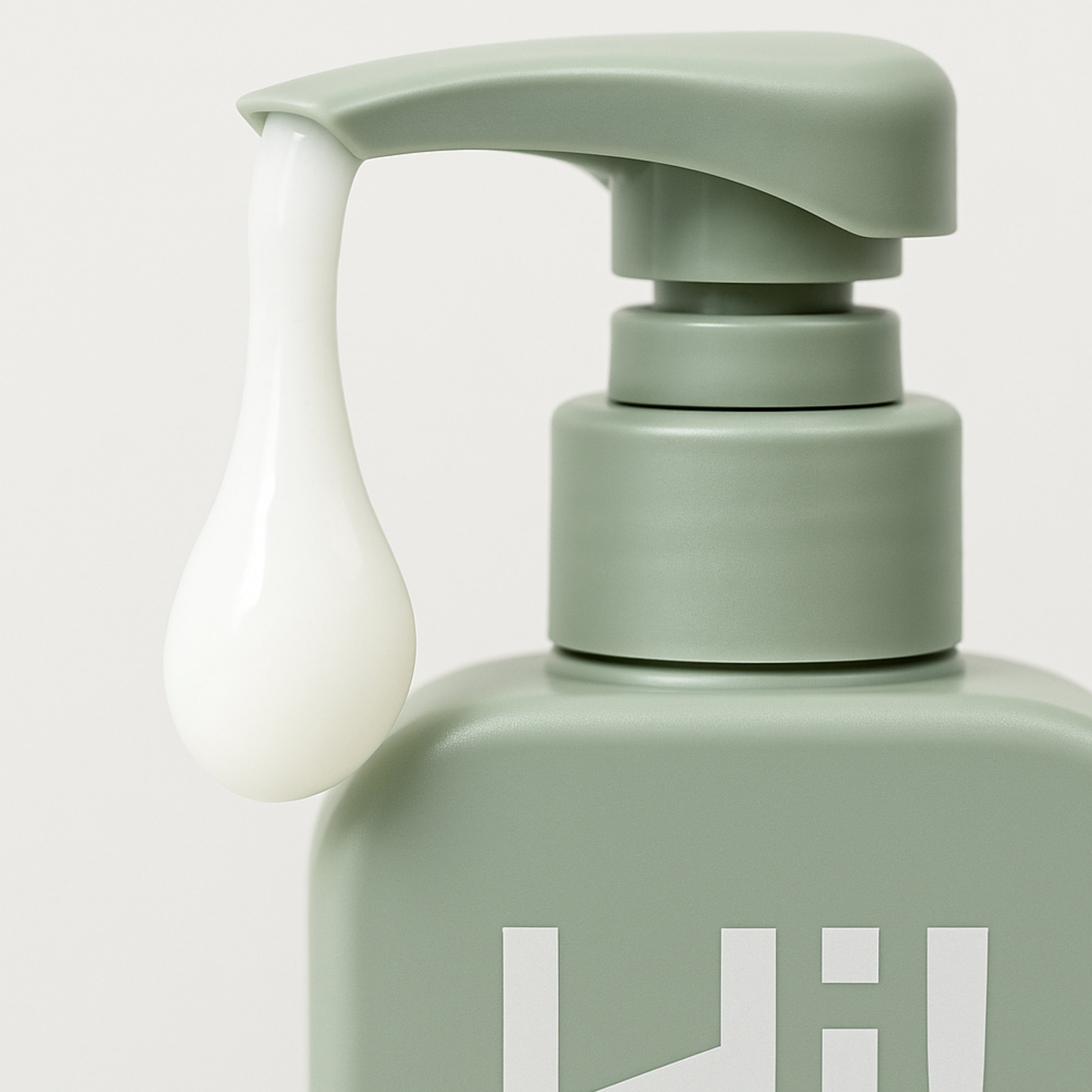 מרכך להזנה ובריאות השיער